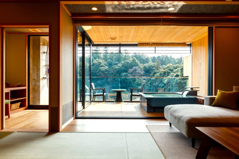 【年末年始限定】旬の食材を活かした年末年始の特別創作懐石＜12/27～1/4＞