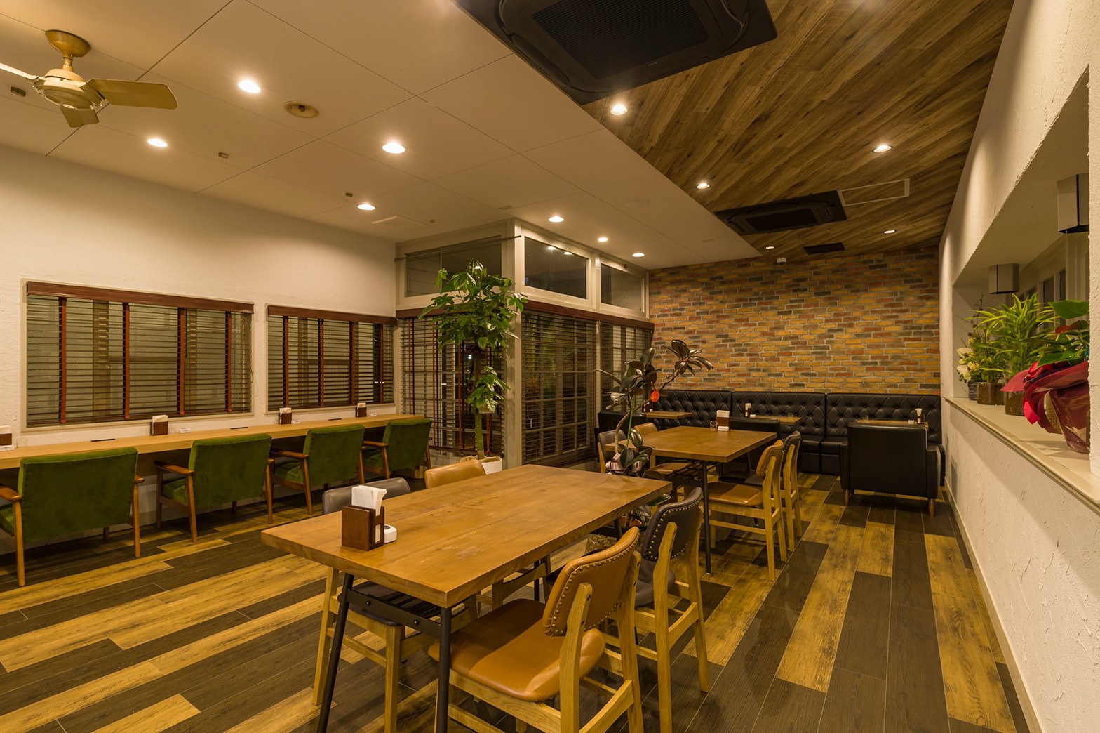 Cafe　よつばハウス